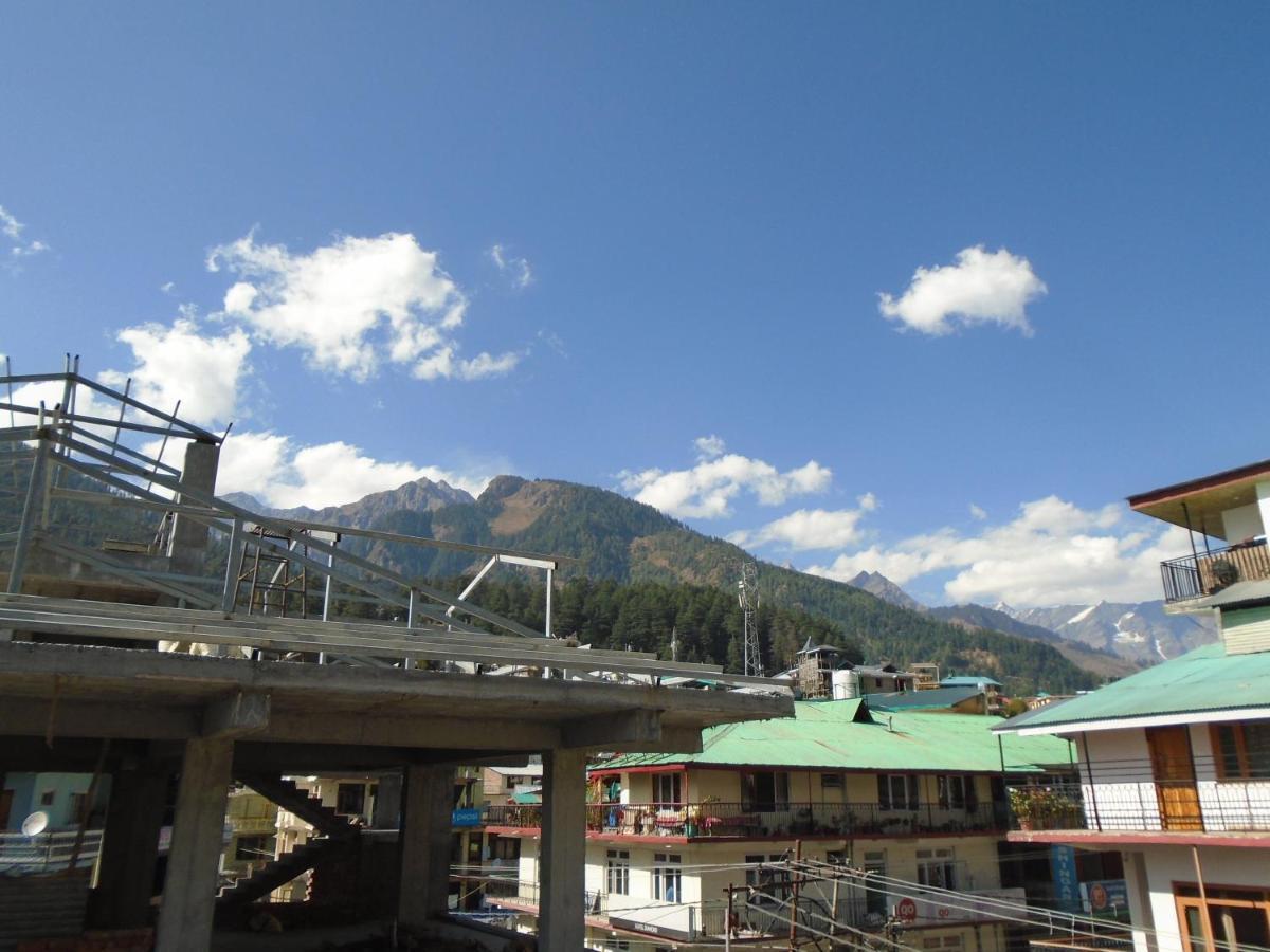 Hotel Magnolia Mallroad Manali Exteriér fotografie