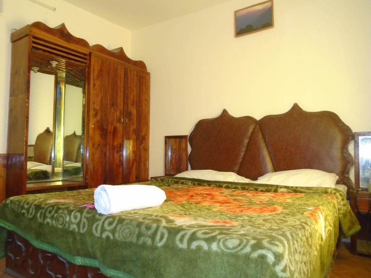 Hotel Magnolia Mallroad Manali Exteriér fotografie