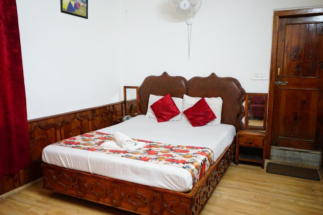 Hotel Magnolia Mallroad Manali Exteriér fotografie