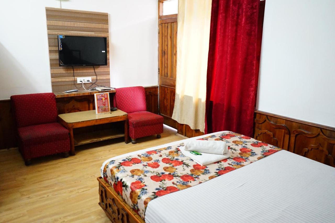 Hotel Magnolia Mallroad Manali Exteriér fotografie