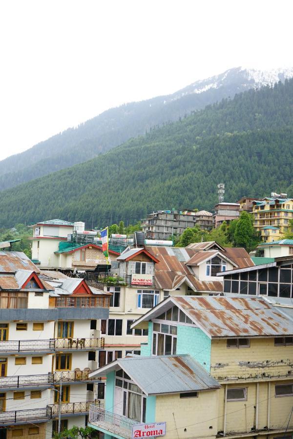 Hotel Magnolia Mallroad Manali Exteriér fotografie